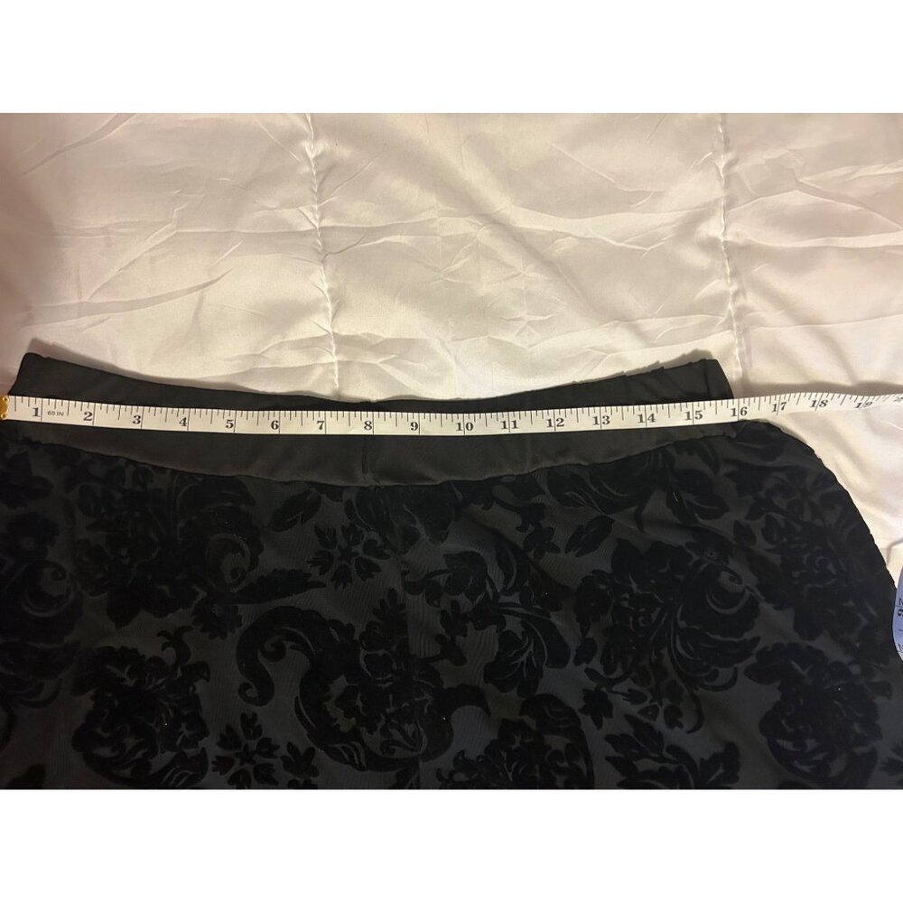 Black Floral Velvet Burnout Handkerchief Hem Skirt 1XL Fairy Whimsigoth Grunge - Picture 6 of 8